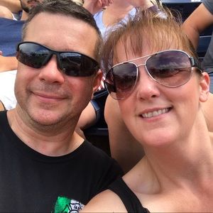 Meet your Posher, Becky